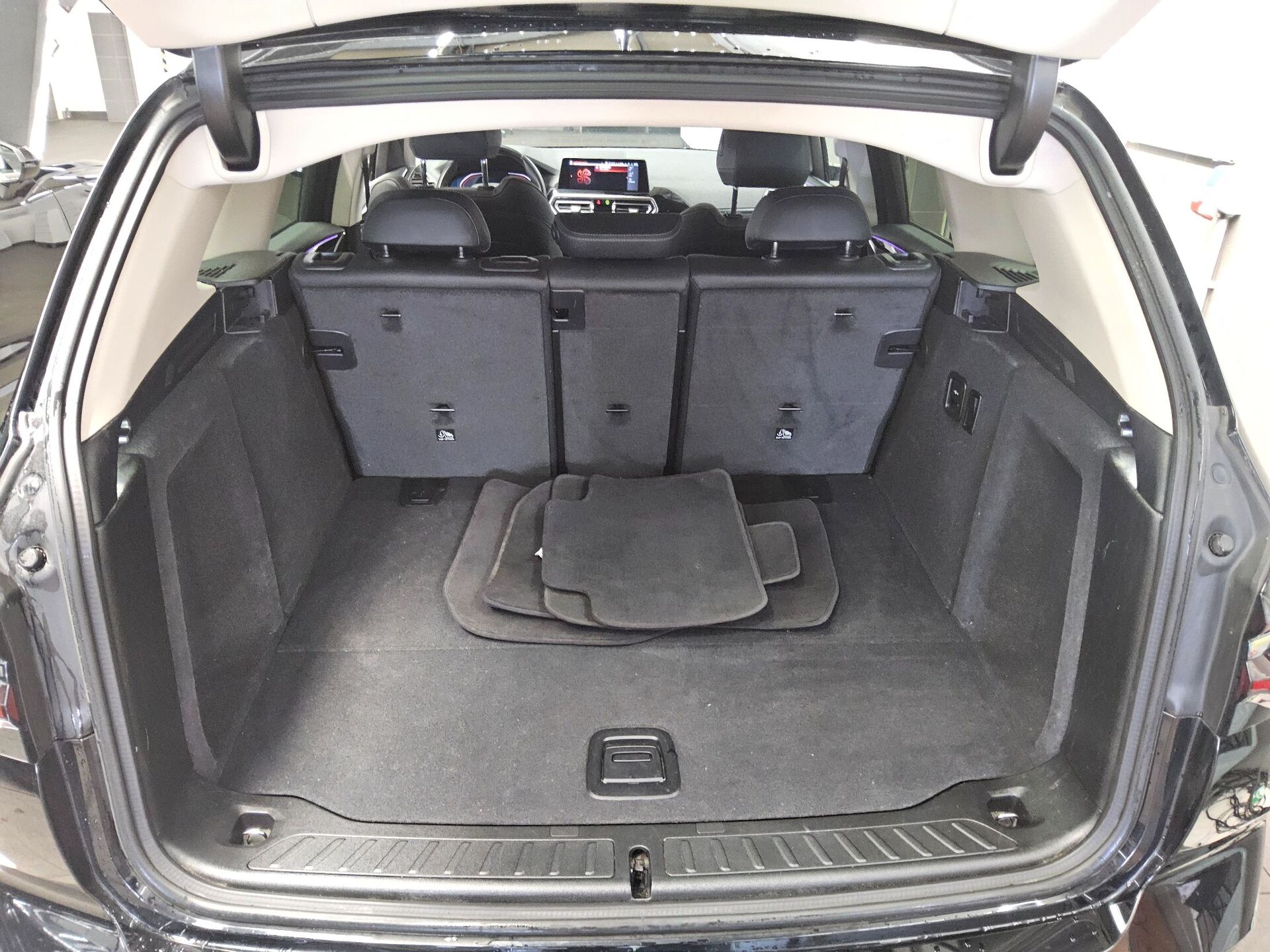 BMW X3 xDrive20d Leder Navi LC Pro LED 12