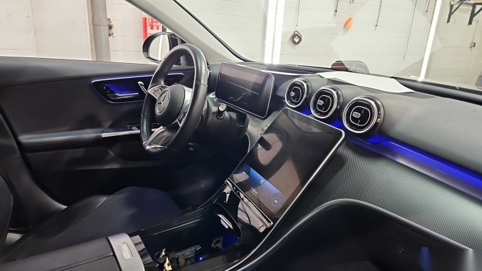 Mercedes-Benz C 220 T d Avantgarde AHK 6