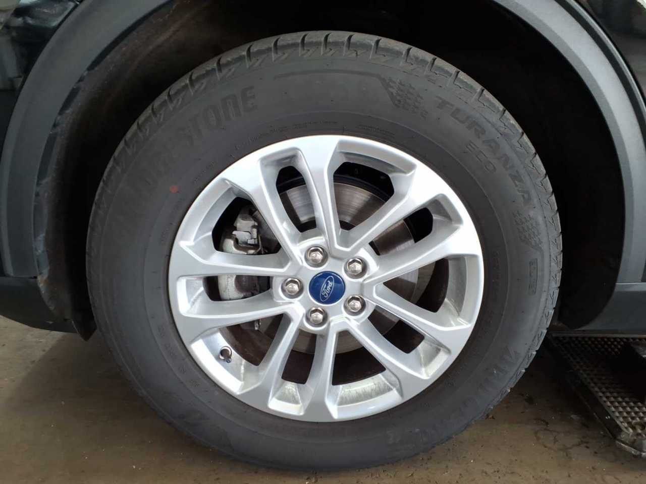 Ford Kuga 2.0 EB Titanium X AHK B&O 12