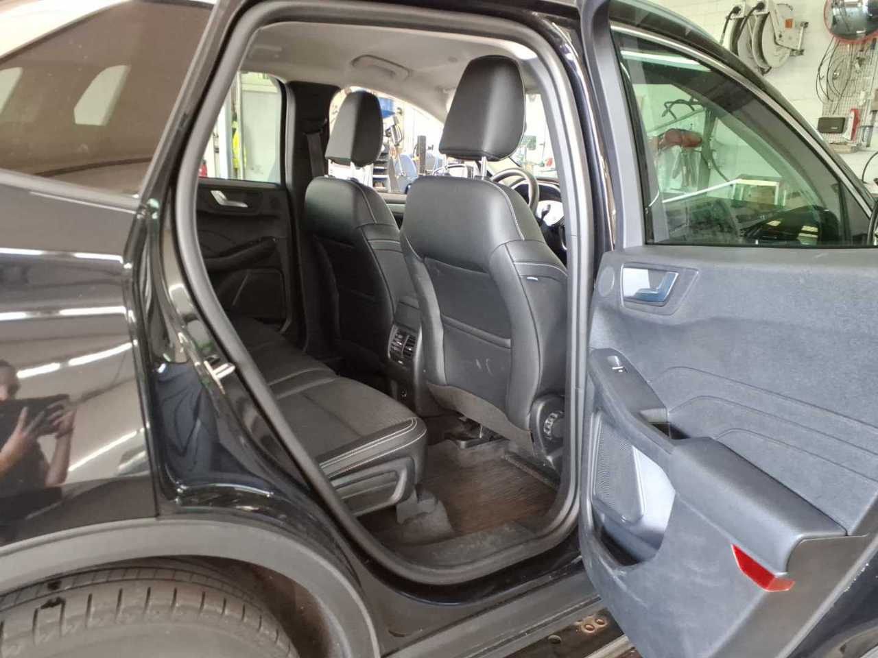 Ford Kuga 2.0 EB Titanium X AHK B&O 7