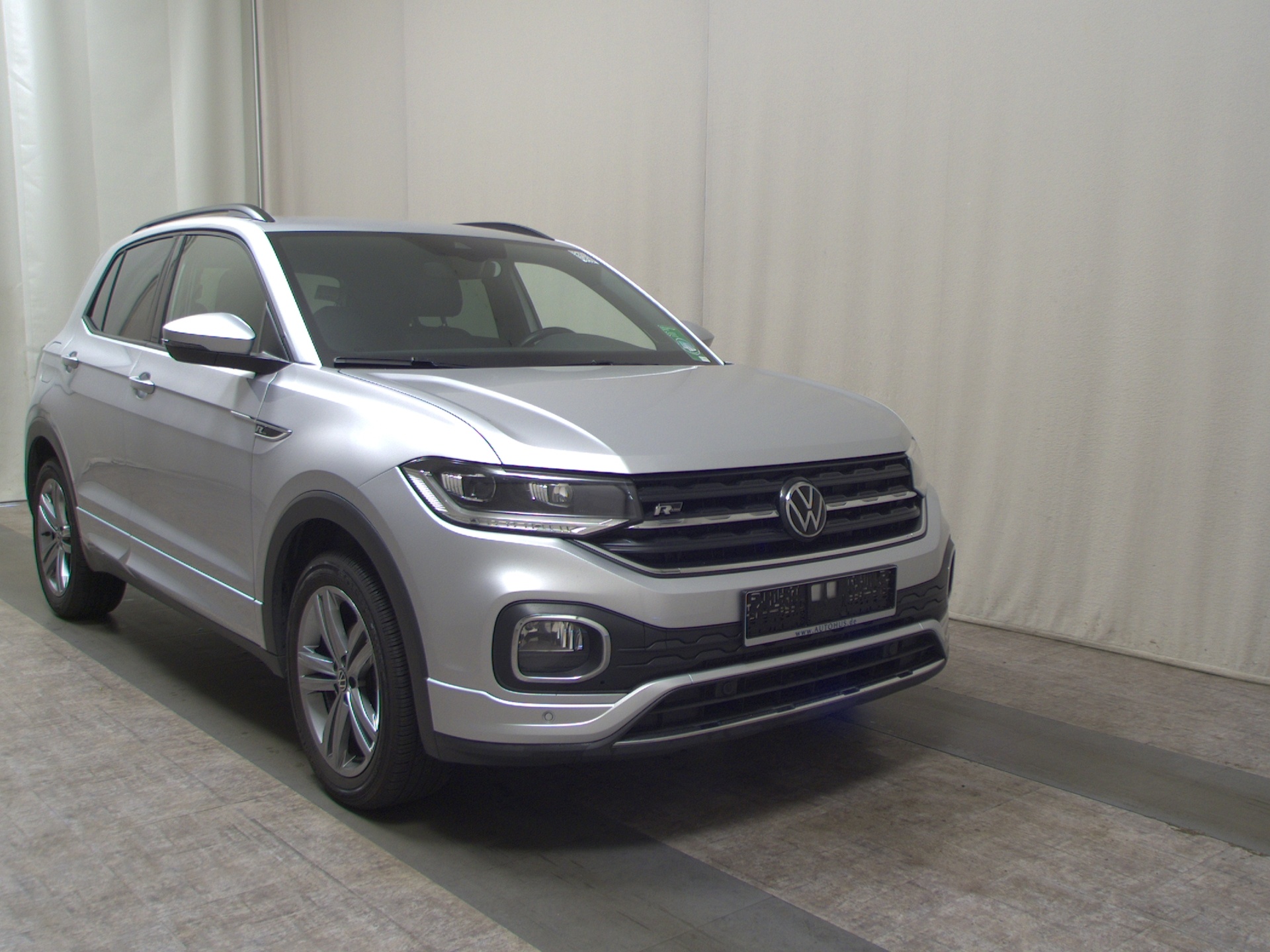 Volkswagen T-Cross 1.5 TSI R-Line Navi LED AID RfK ACC Shz 3