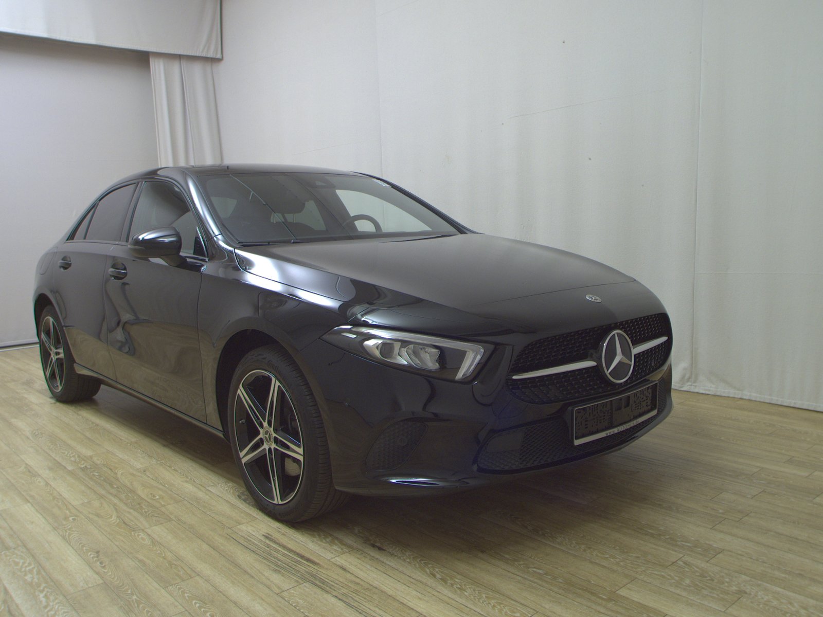Mercedes-Benz A 250 e Progressive T-Leder Navi Shz RFK LED 3