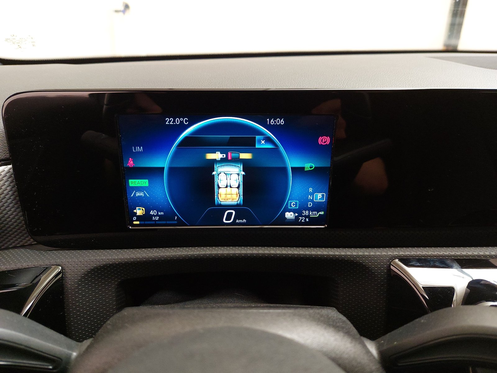 Mercedes-Benz A 250 e Progressive T-Leder Navi Shz RFK LED 17