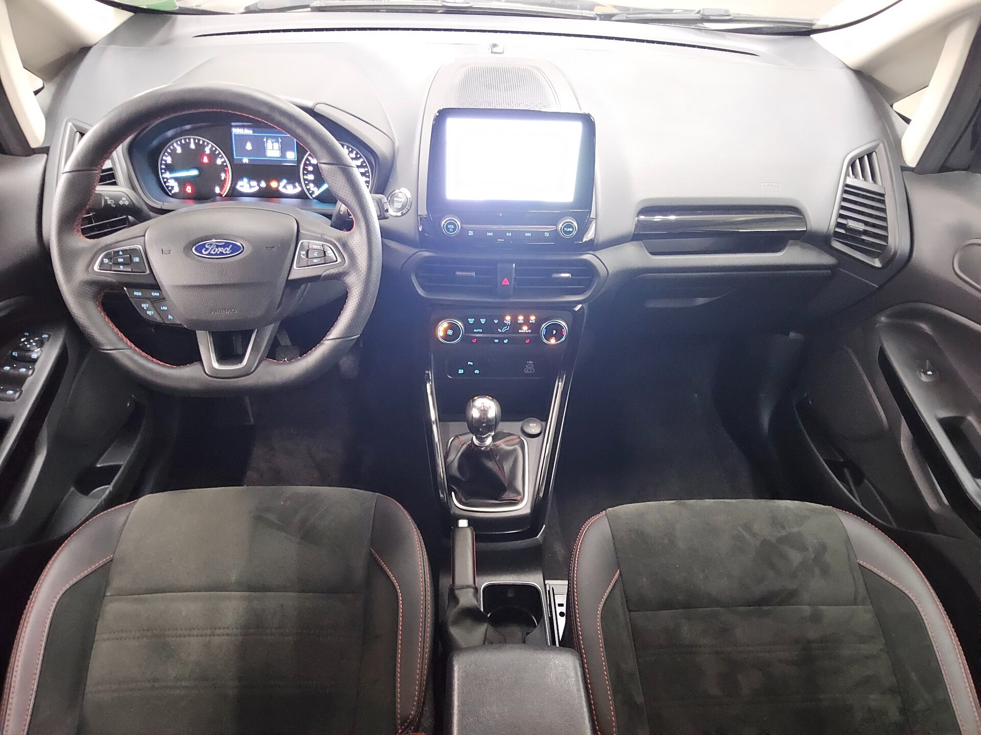 Ford EcoSport 1.0 EB ST-Line Navi LED Shz PDC RfK 5