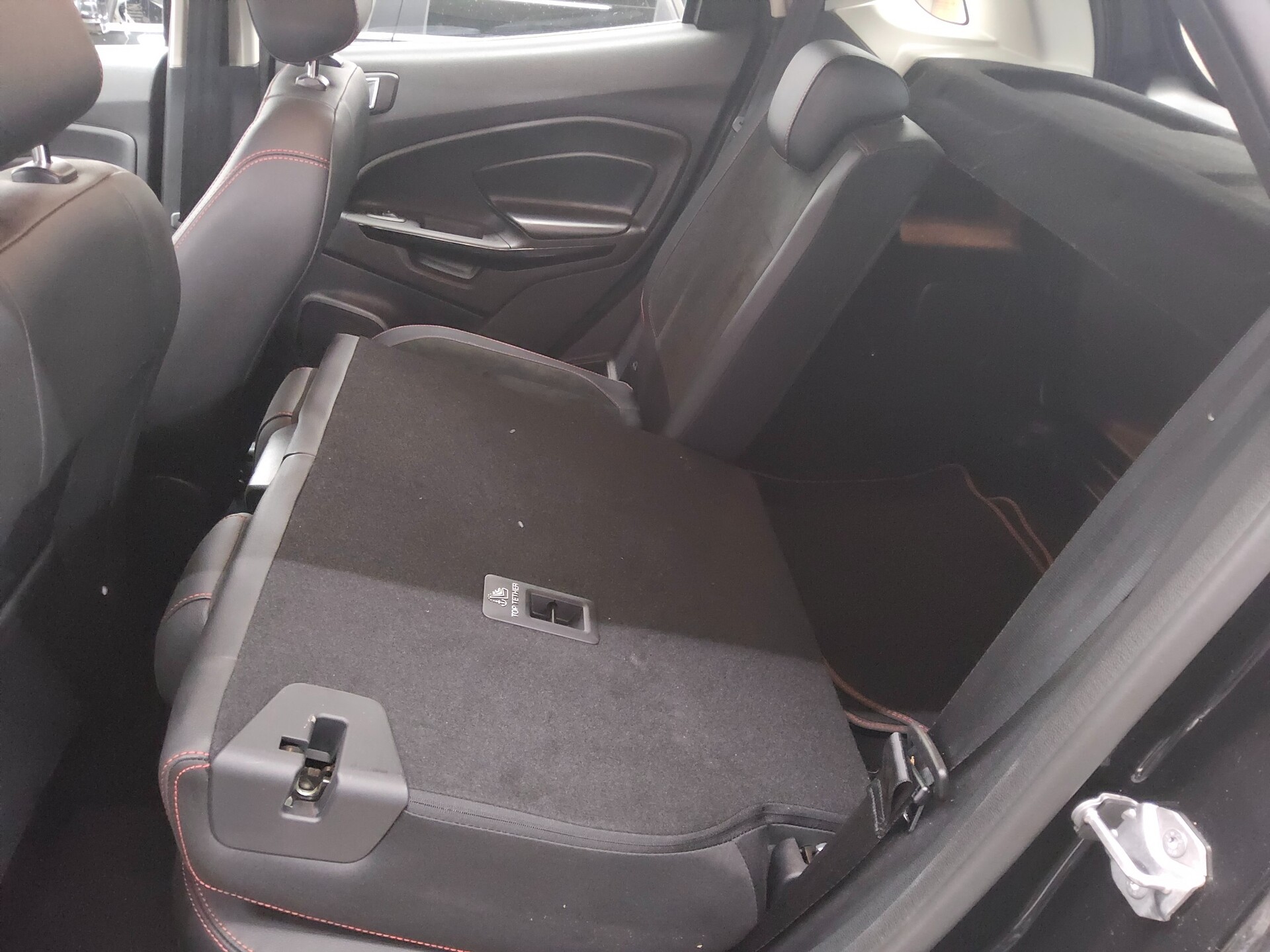 Ford EcoSport 1.0 EB ST-Line Navi LED Shz PDC RfK 13