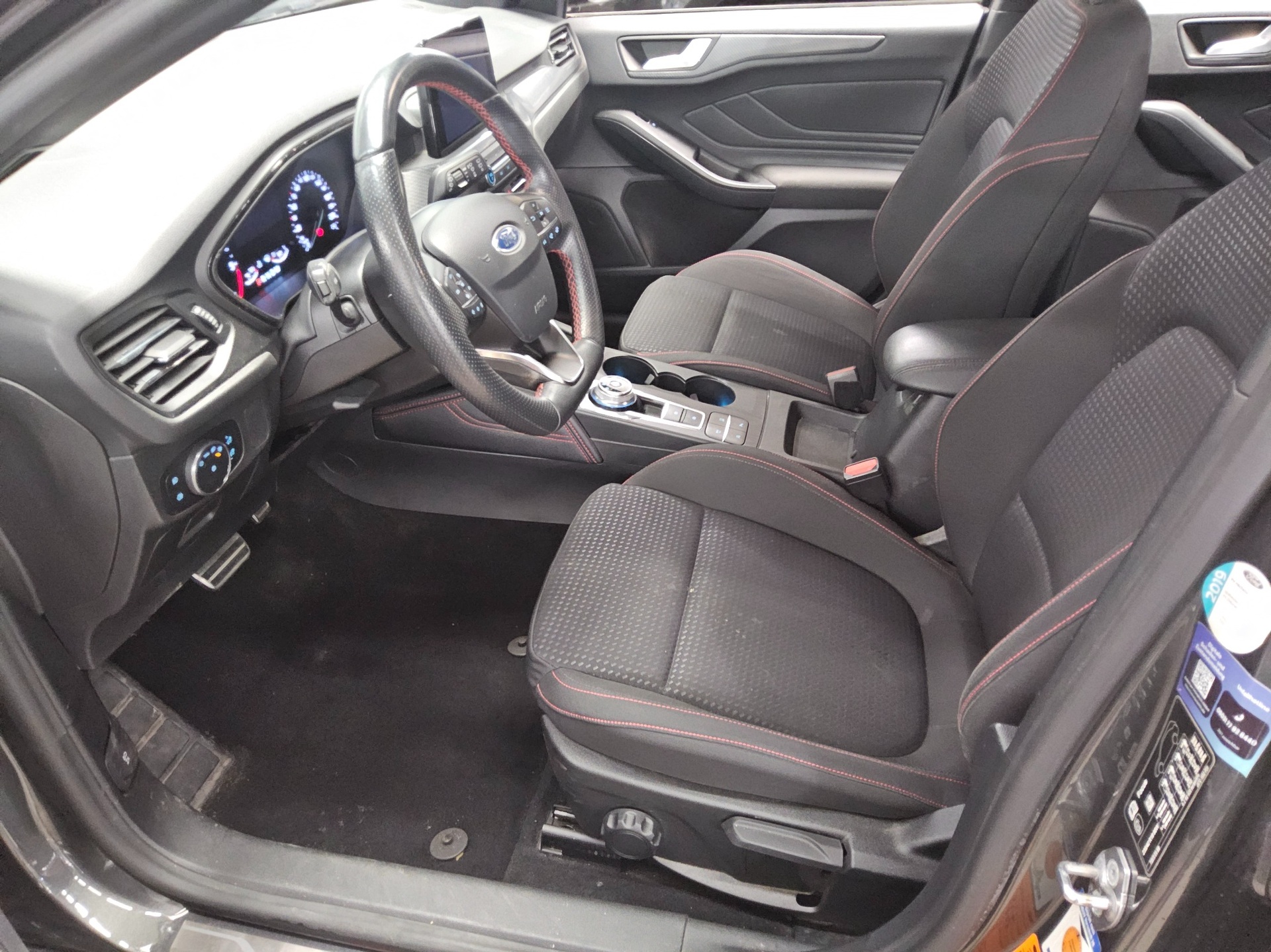 Ford Focus Turnier 2.0 EB ST-Line Navi LED KeyFree 8