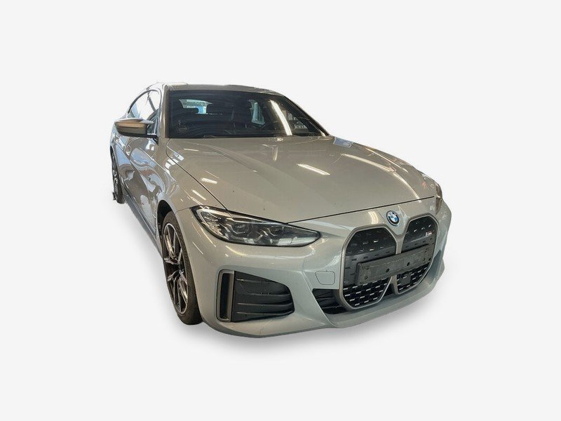 BMW i4 T-LEDER KLIMAAUT LED RADIO MFL