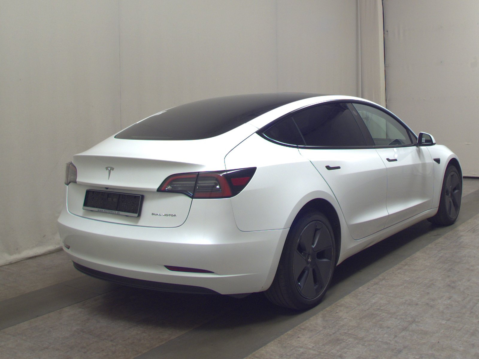 Tesla Model 3 Leder Navi LED 4