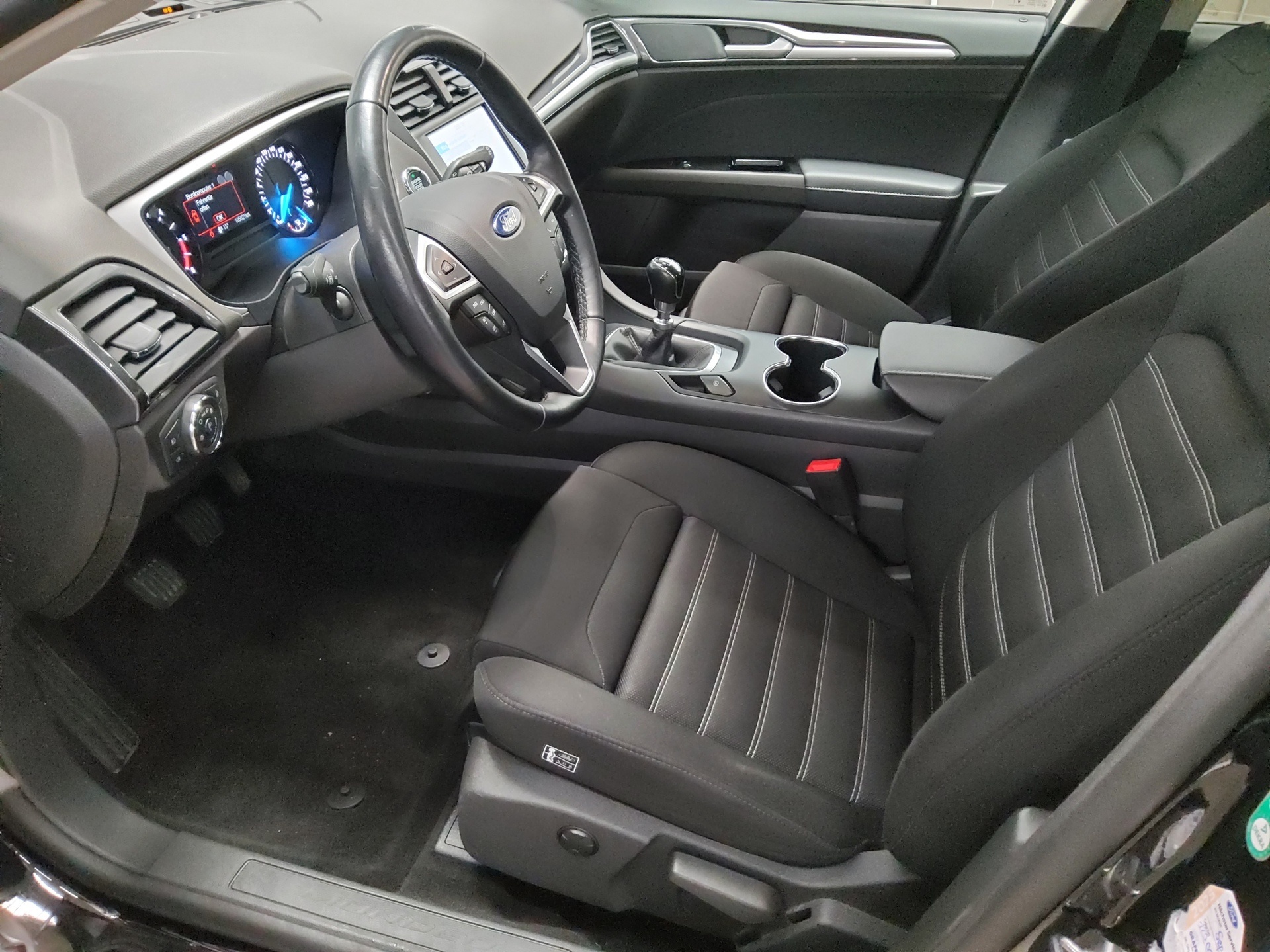 Ford Mondeo Turnier 2.0 TDCi Trend Navi 4xShz Kamera 8