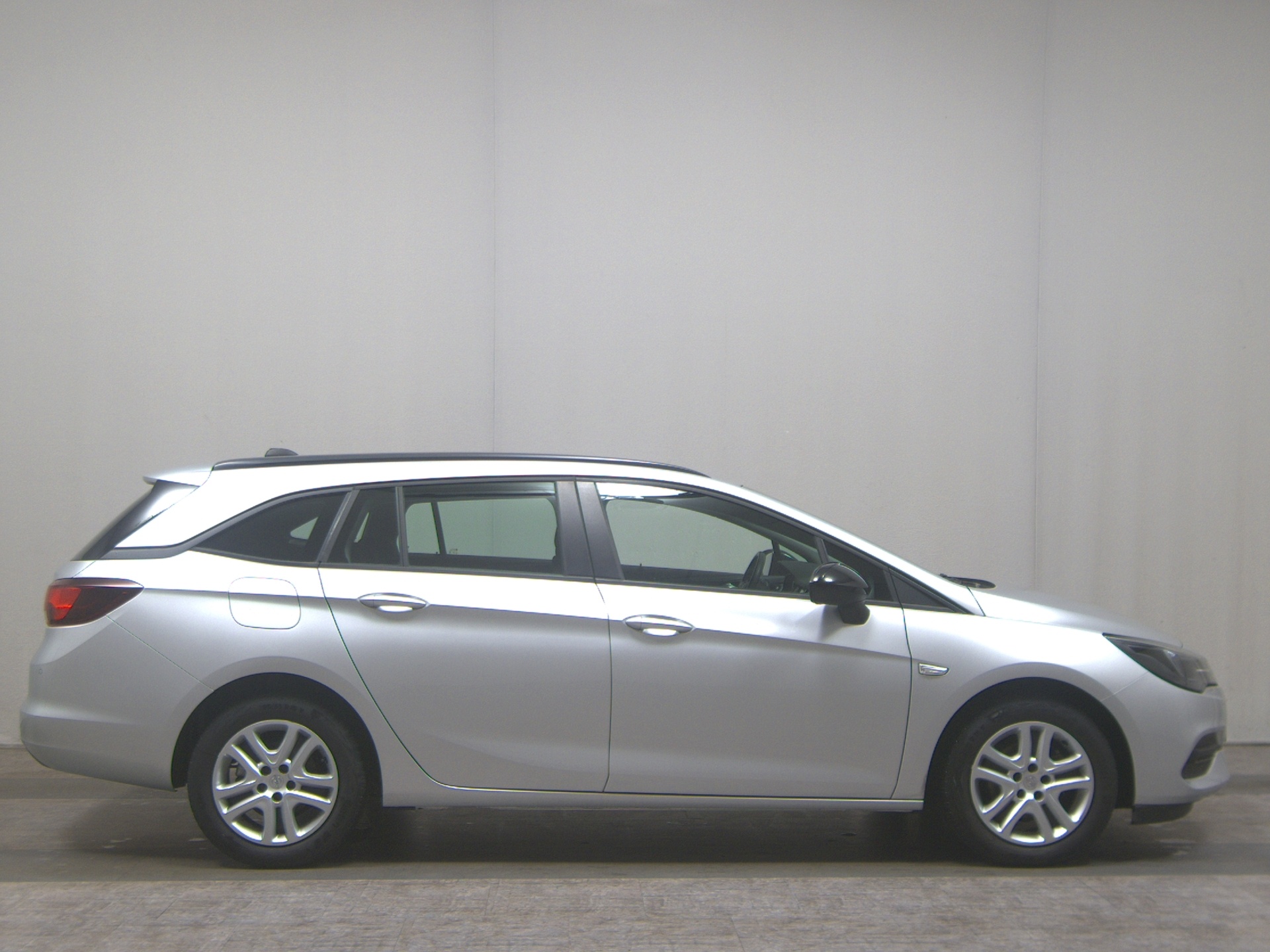 Opel Astra ST 1.5 D Edition Navi LED PDC