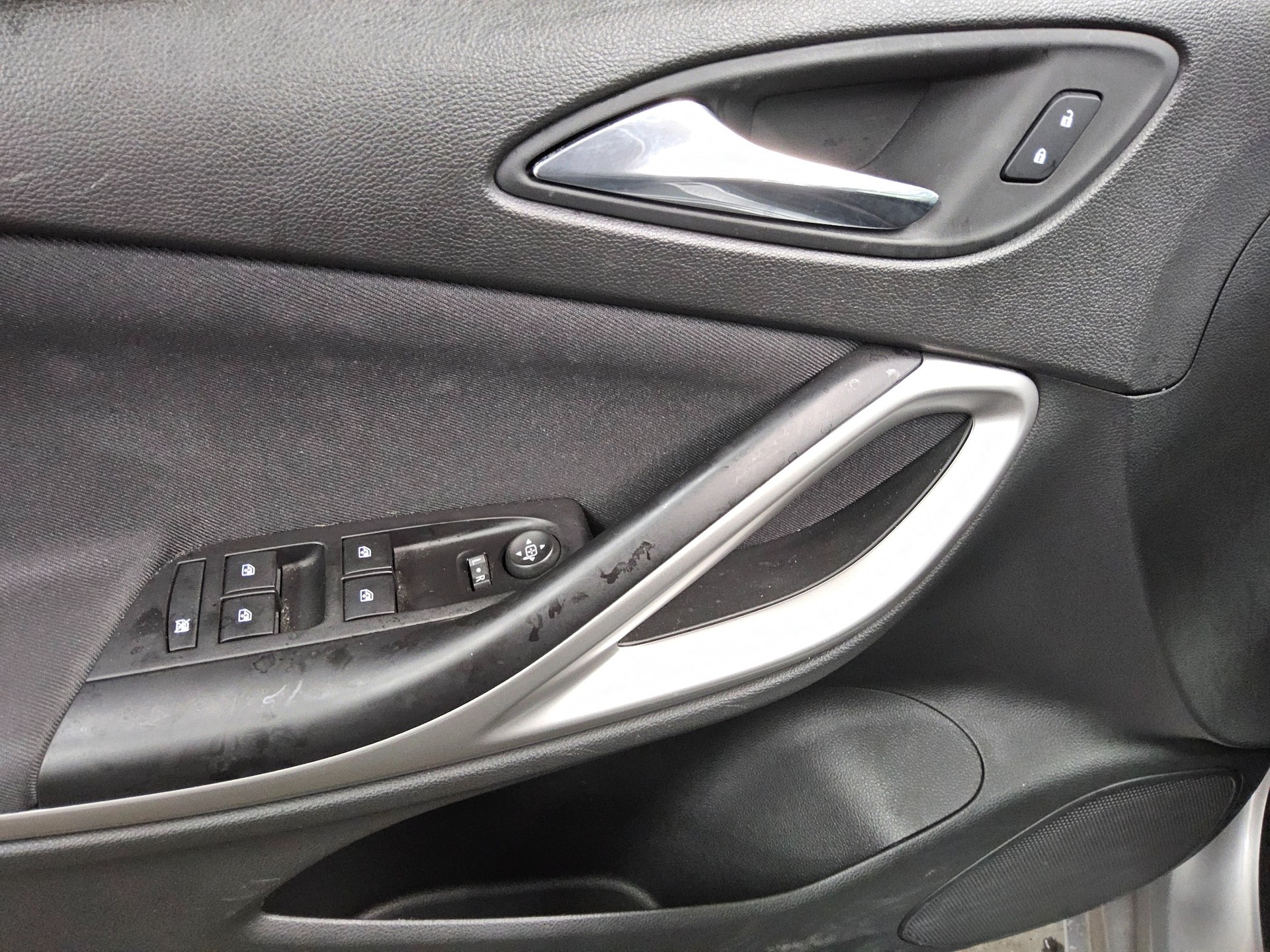 Opel Astra ST 1.5 D Edition Navi LED PDC 9