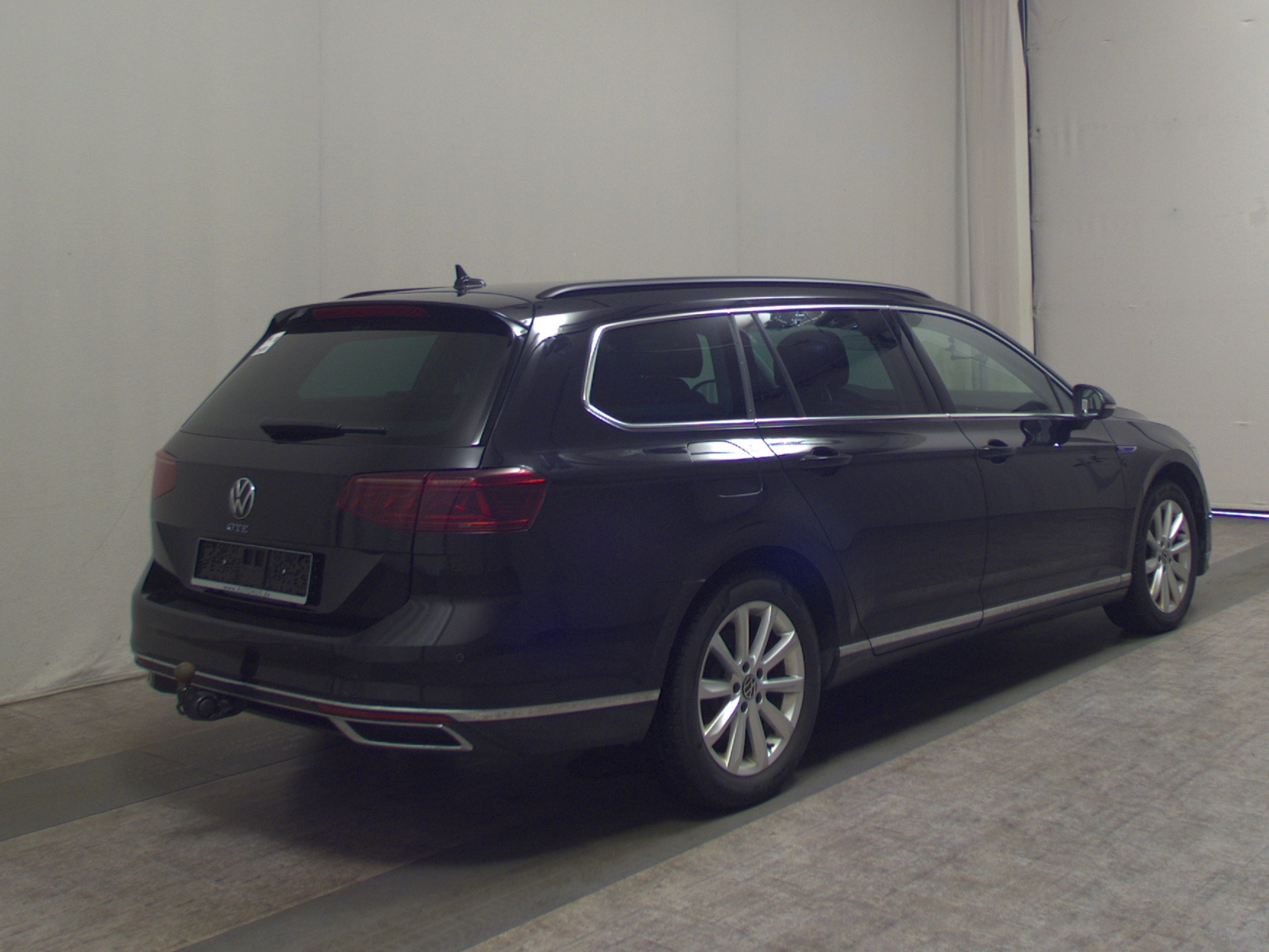 Volkswagen Passat Var. GTE 1.4 TSI Navi Matrix Pano AHK RfK 4