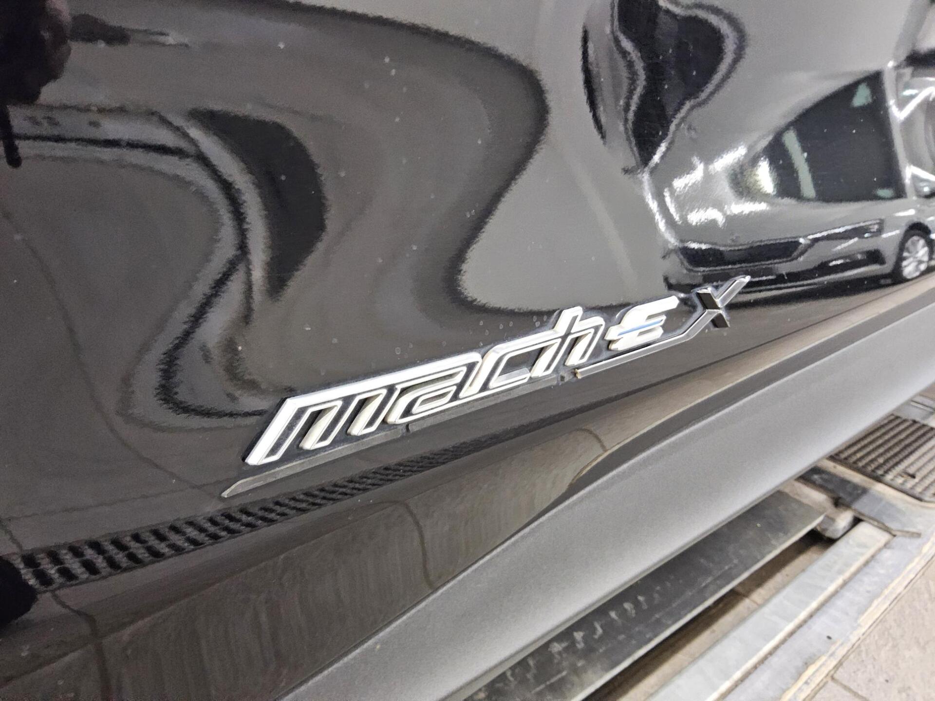 Ford Mustang Mach-E Navi LED Leder B&O ACC 360° 12