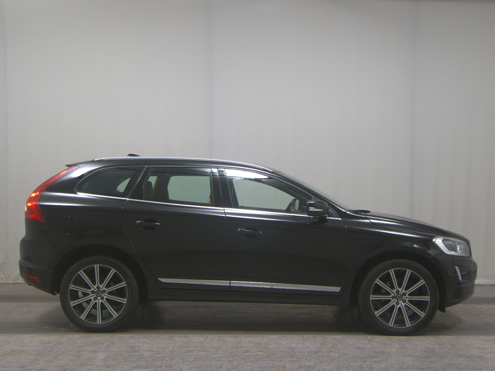 Volvo XC60 T6 AWD Inscription Leder Bi-Xenon StHzg RfK