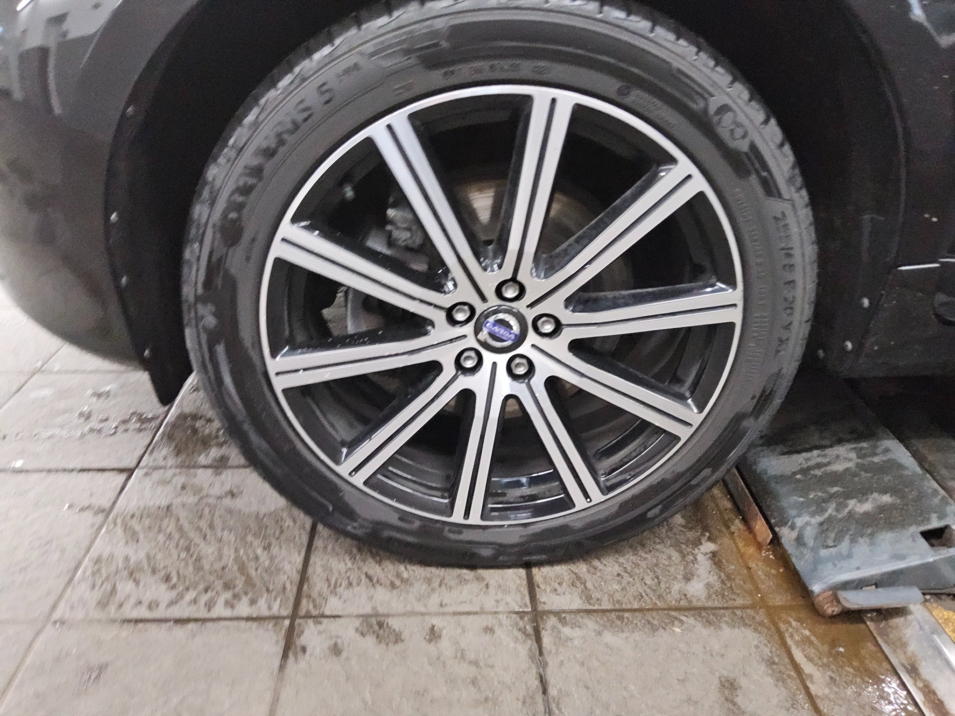 Volvo XC60 T6 AWD Inscription Leder Bi-Xenon StHzg RfK 11