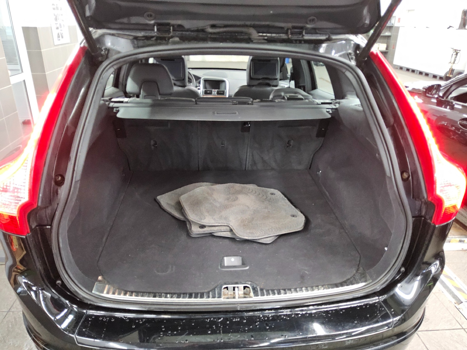 Volvo XC60 T6 AWD Inscription Leder Bi-Xenon StHzg RfK 13