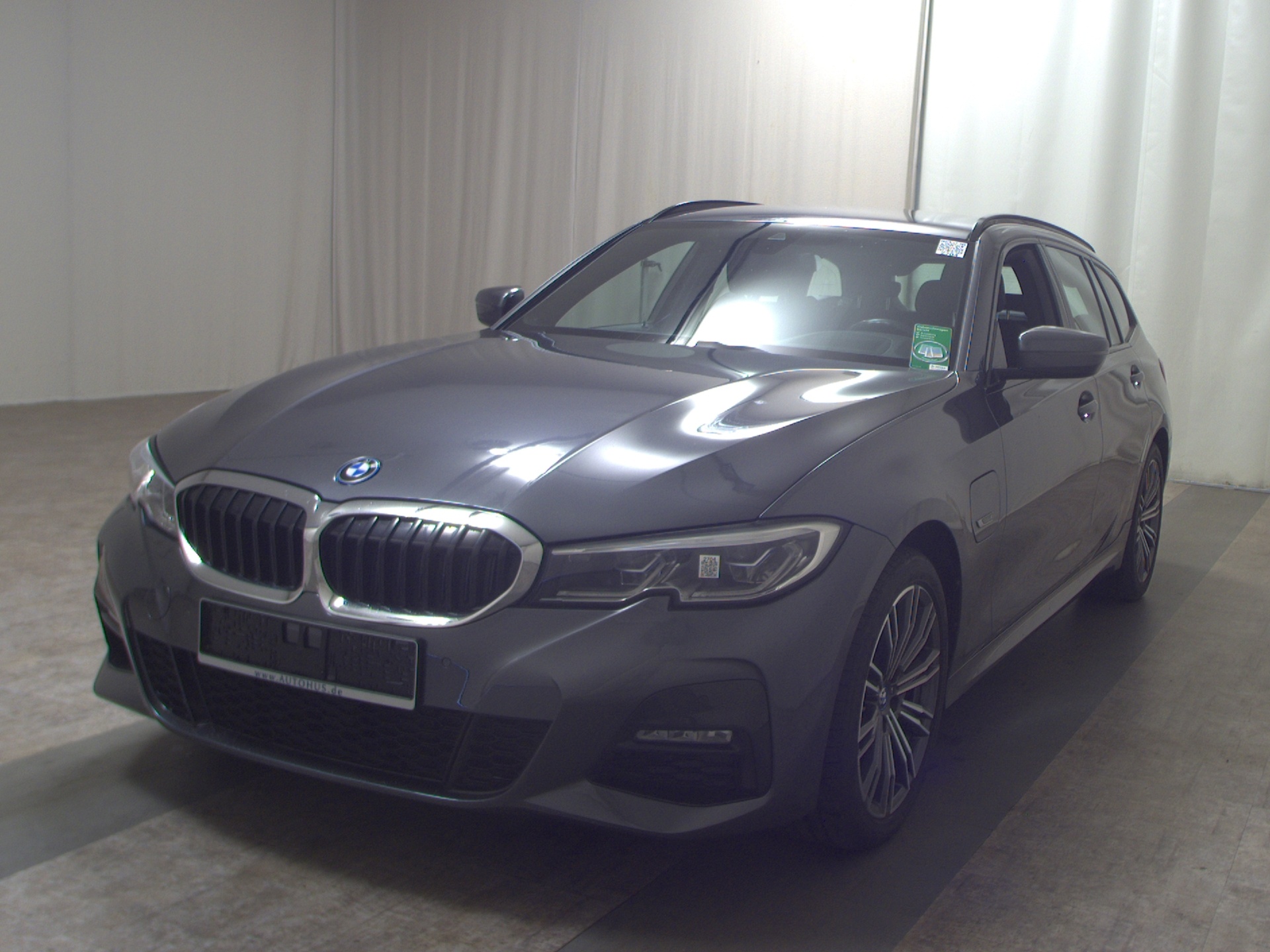 BMW 330e Touring M-Sport Navi Laser LC-Pro HuD DA 2