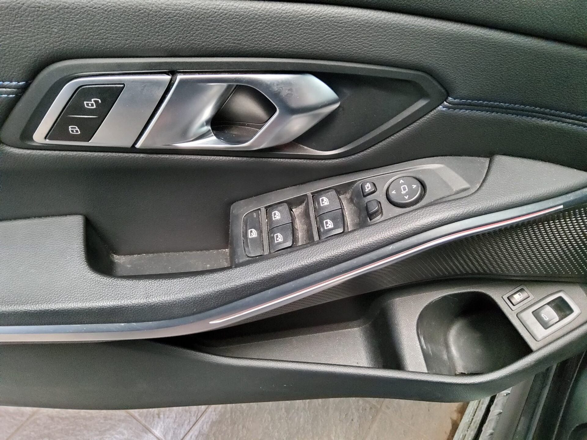 BMW 330e Touring M-Sport Navi Laser LC-Pro HuD DA 10