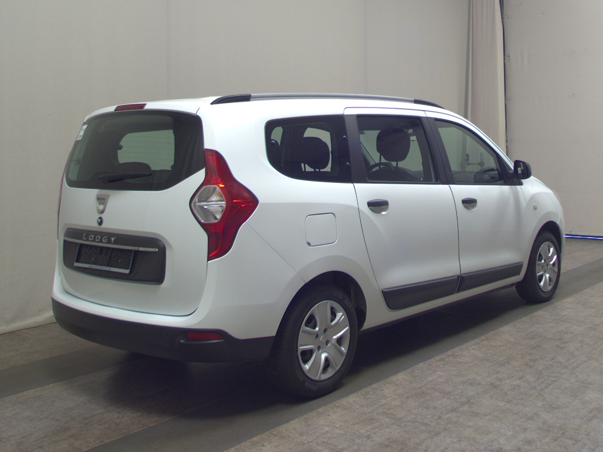 Dacia Lodgy 1.3 TCe Comfort 7-Sitzer BT Shz Tempomat 4