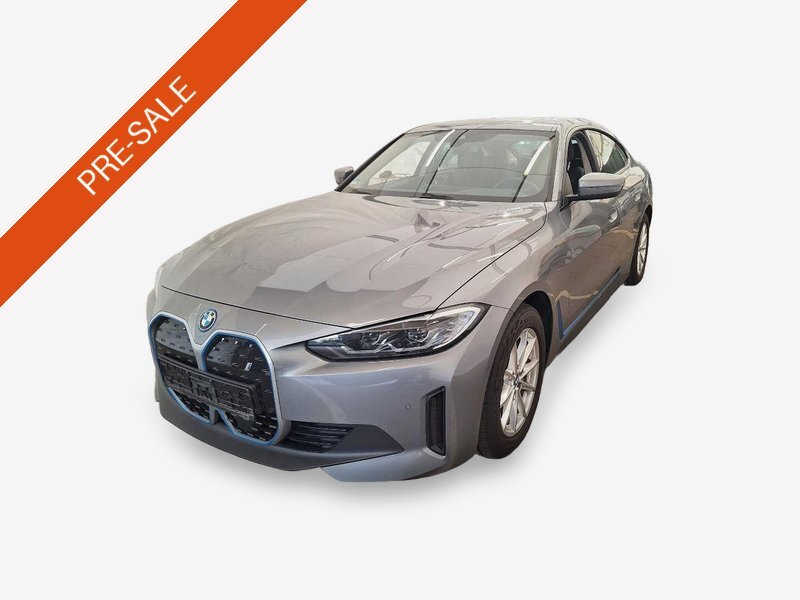 BMW i4 eDrive35 KLIMAAUT LED SPORTSITZE SHZ PDC