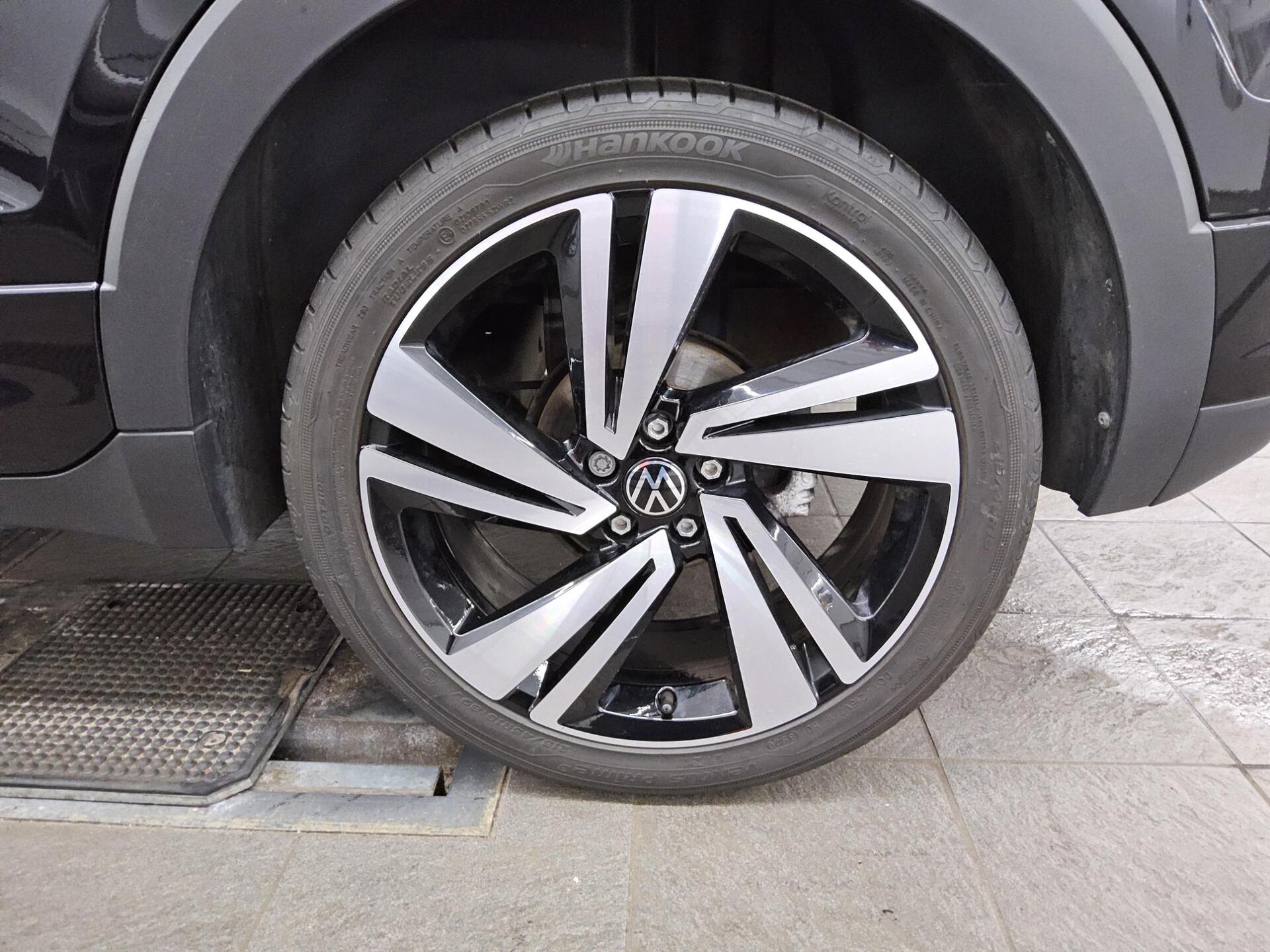 Volkswagen T-Cross 1.0 TSI R-Line Navi LED ACC DC 11