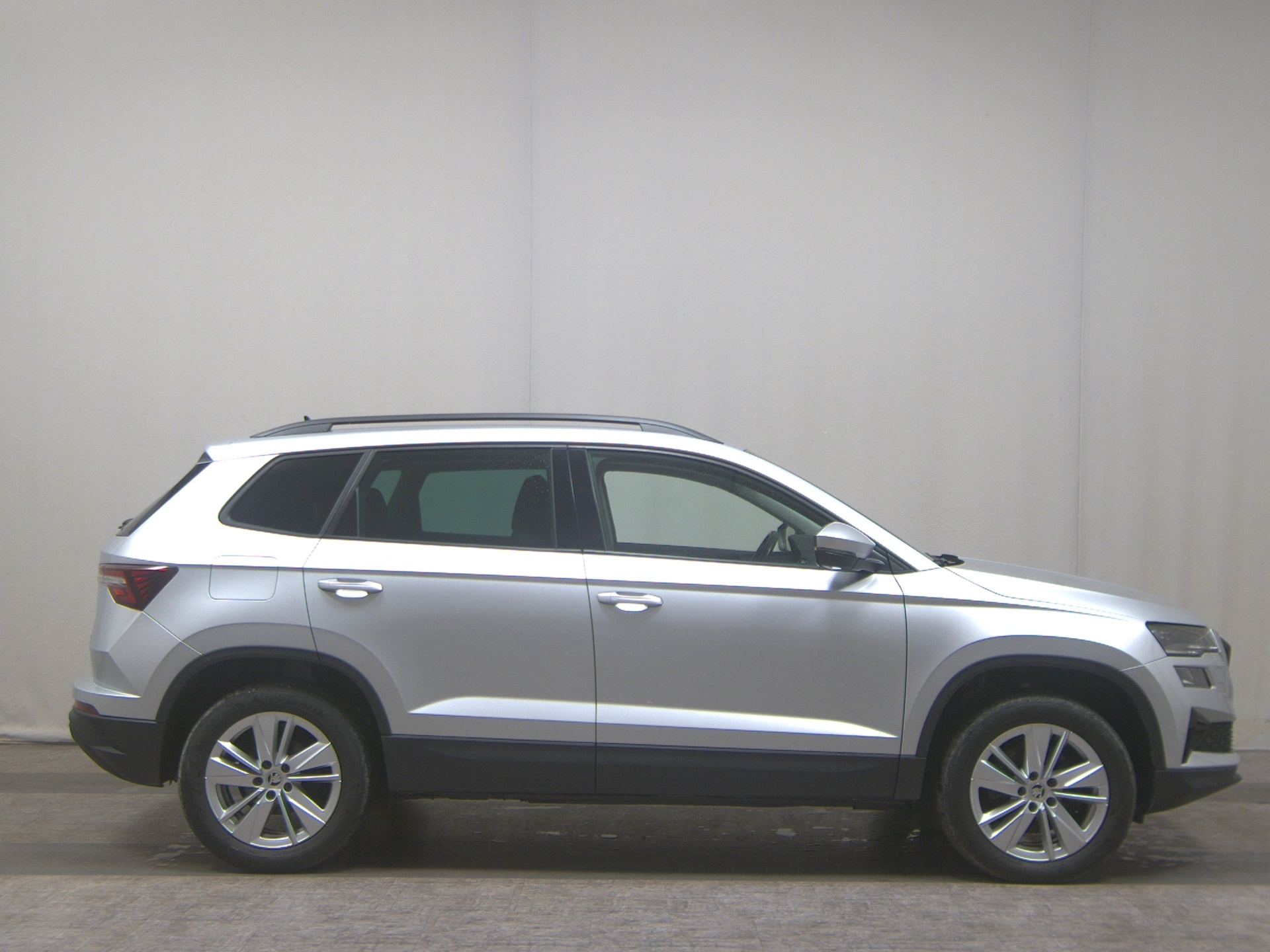 Skoda Karoq 2.0 TDI 4x4 Ambition Navi LED vc AHK RFK