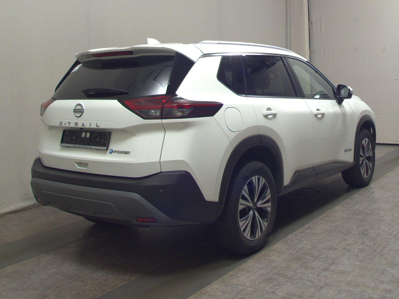 Nissan X-Trail N-Connecta 1.5 VC-T e-Power Navi HuD 360 4