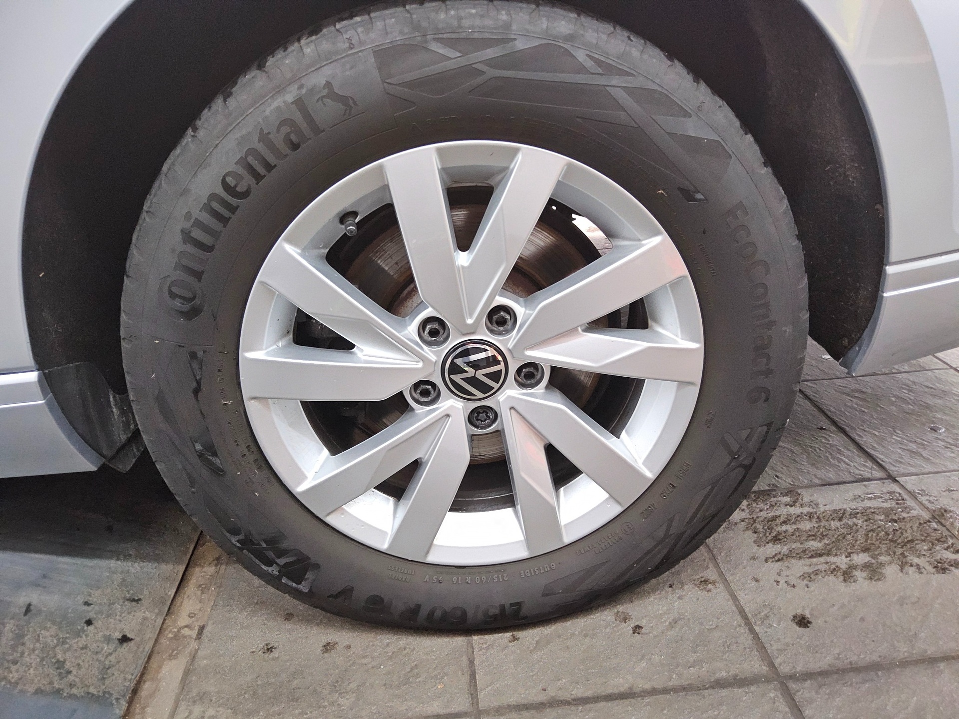 Volkswagen Passat Var. 2.0 TDI Business Navi LED RFK ACC 10