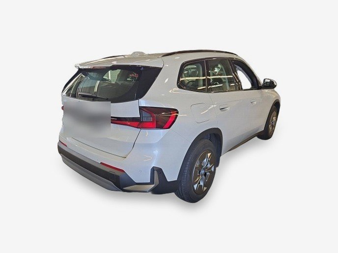 BMW iX1 xDr Navi Shz RFK LED 3