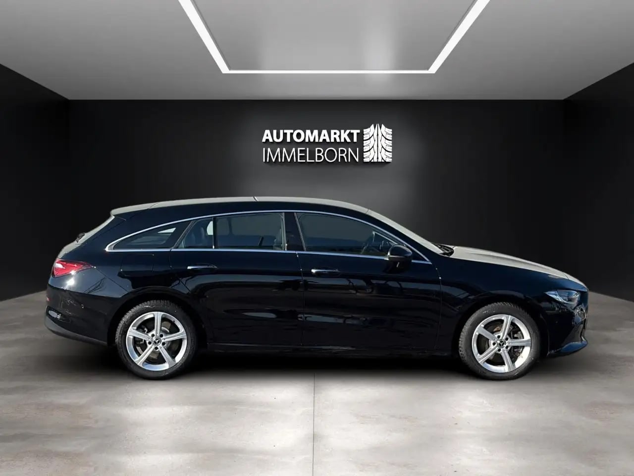 Mercedes-Benz CLA 250 AHK*LED*Leder*Navi*DAB*17*Tempo 12