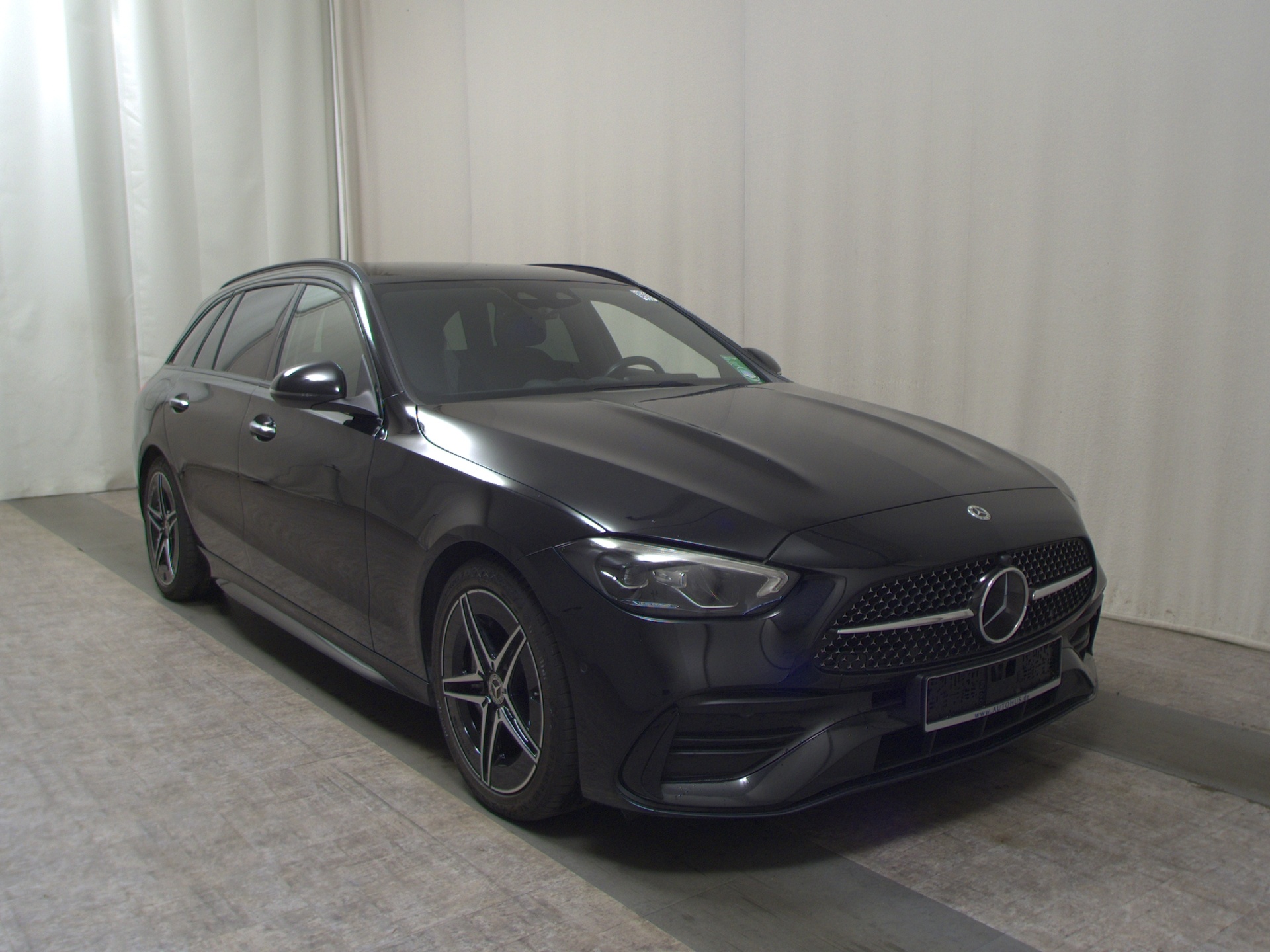 Mercedes-Benz C 220 T d AMG-Line Night Navi LED Sound AHK MBUX 3