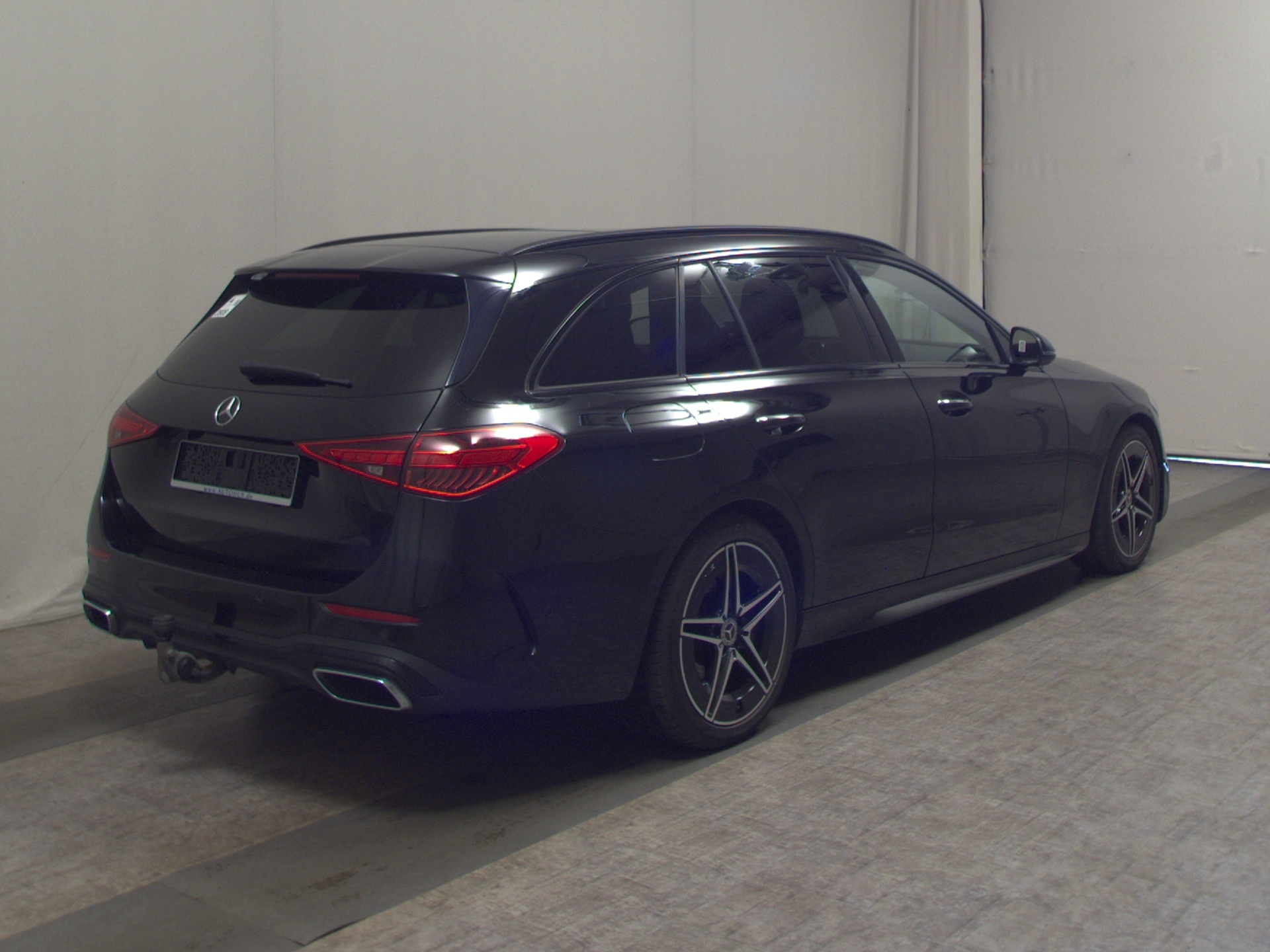 Mercedes-Benz C 220 T d AMG-Line Night Navi LED Sound AHK MBUX 4