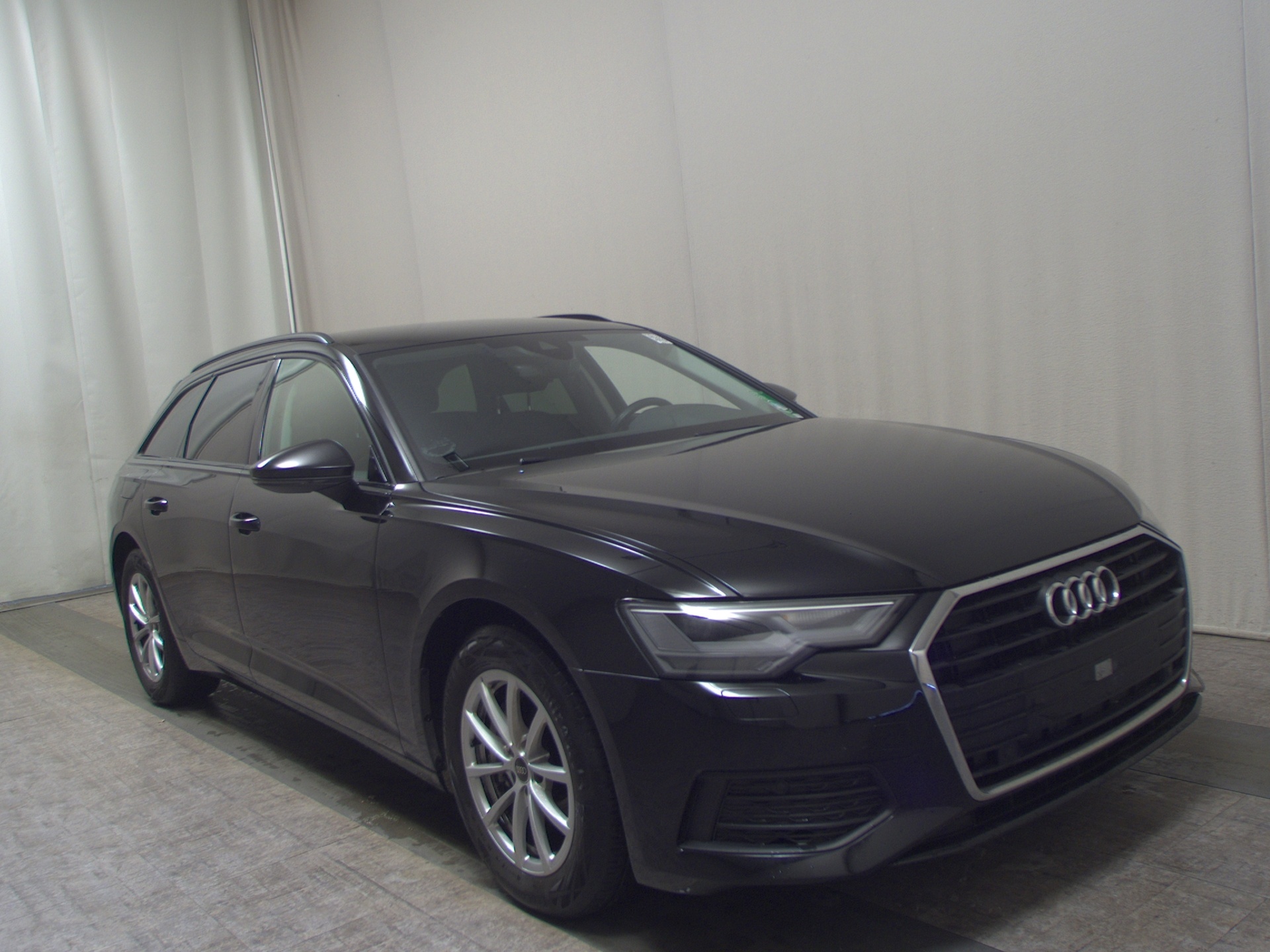 Audi A6 Avant 35 TDI Navi LED Sound Tempomat BT 3