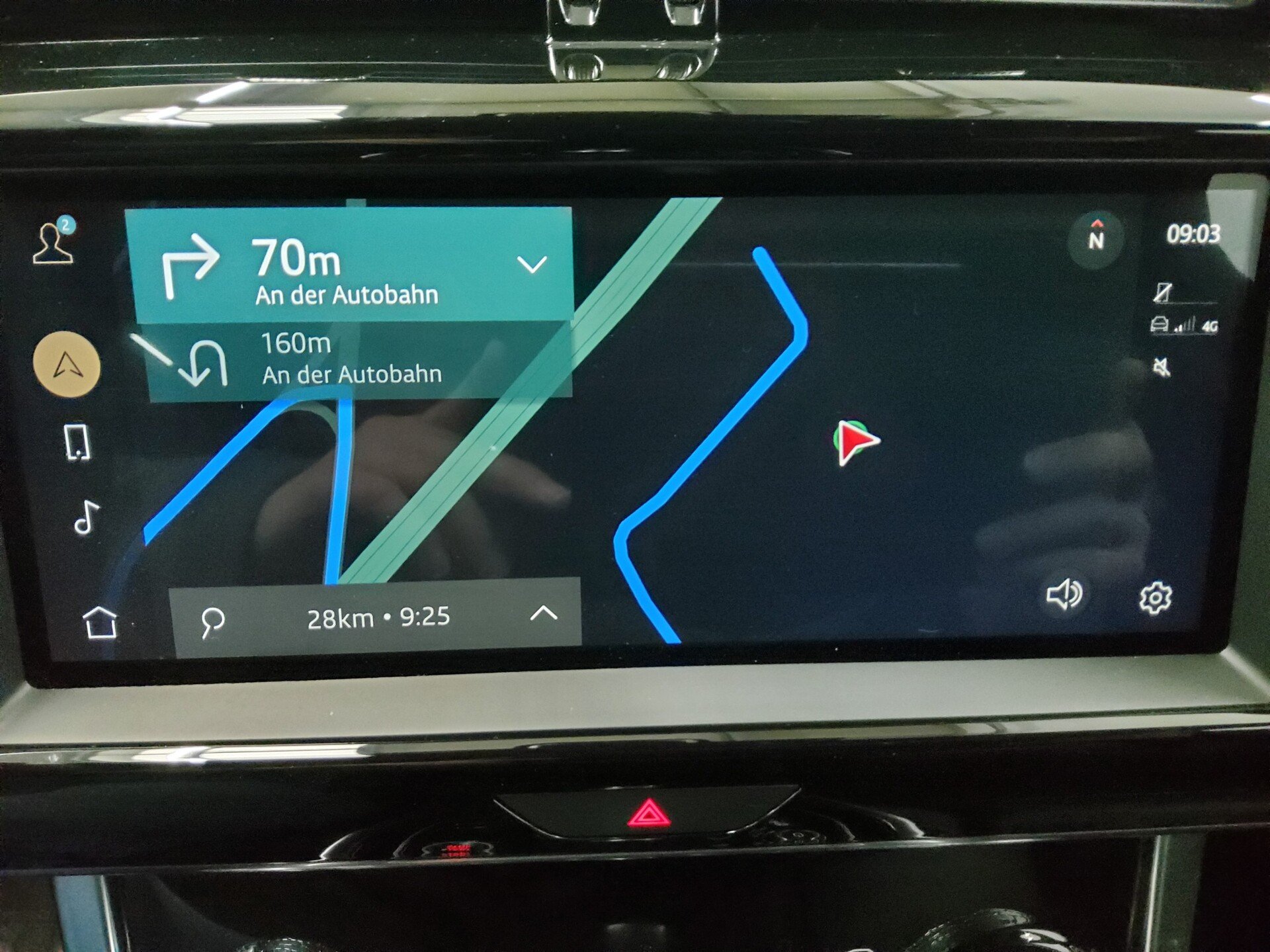 Jaguar XE P250 AWD R-Dynamic Leder Navi LED 360° ACC 7