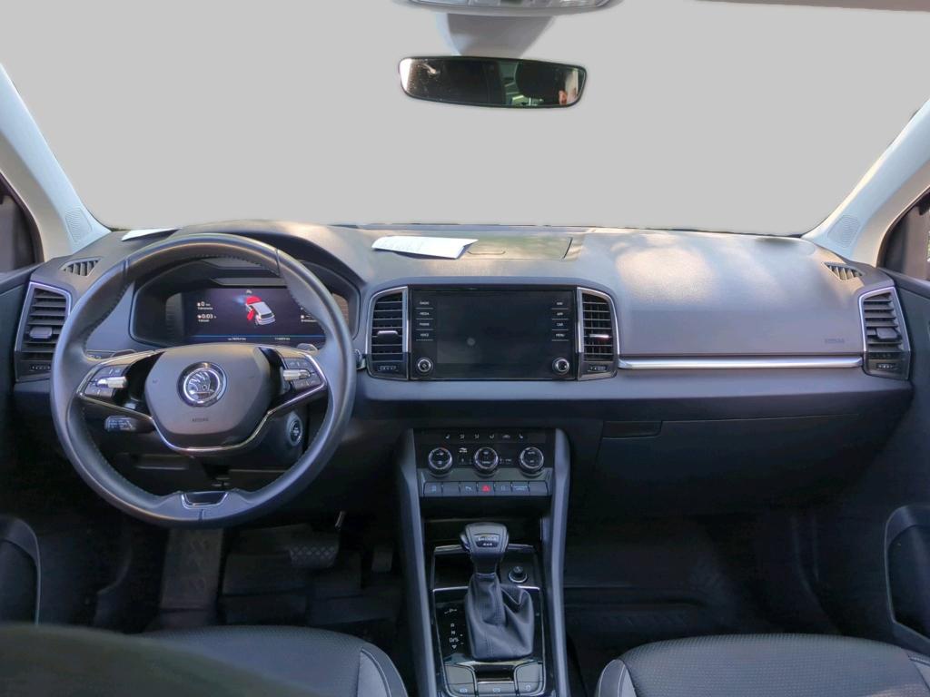 Skoda Karoq 2.0 TDI Tour PANO STHZG. RFK AHK 5