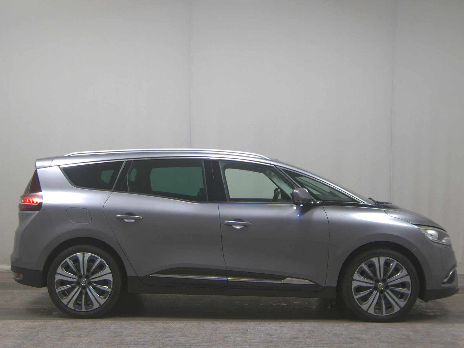 Renault Grand Scenic 1.7 BLUE dCi Business Ed. Navi PDC