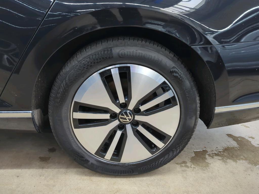 Volkswagen Passat Variant GTE 1.4 TSI 1.4 TSI GTE NAVI LED 11