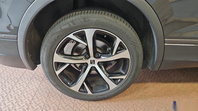 Seat Tarraco 2.0 TDI FR-Line 2.0 TDI FR T-Leder Navi 12