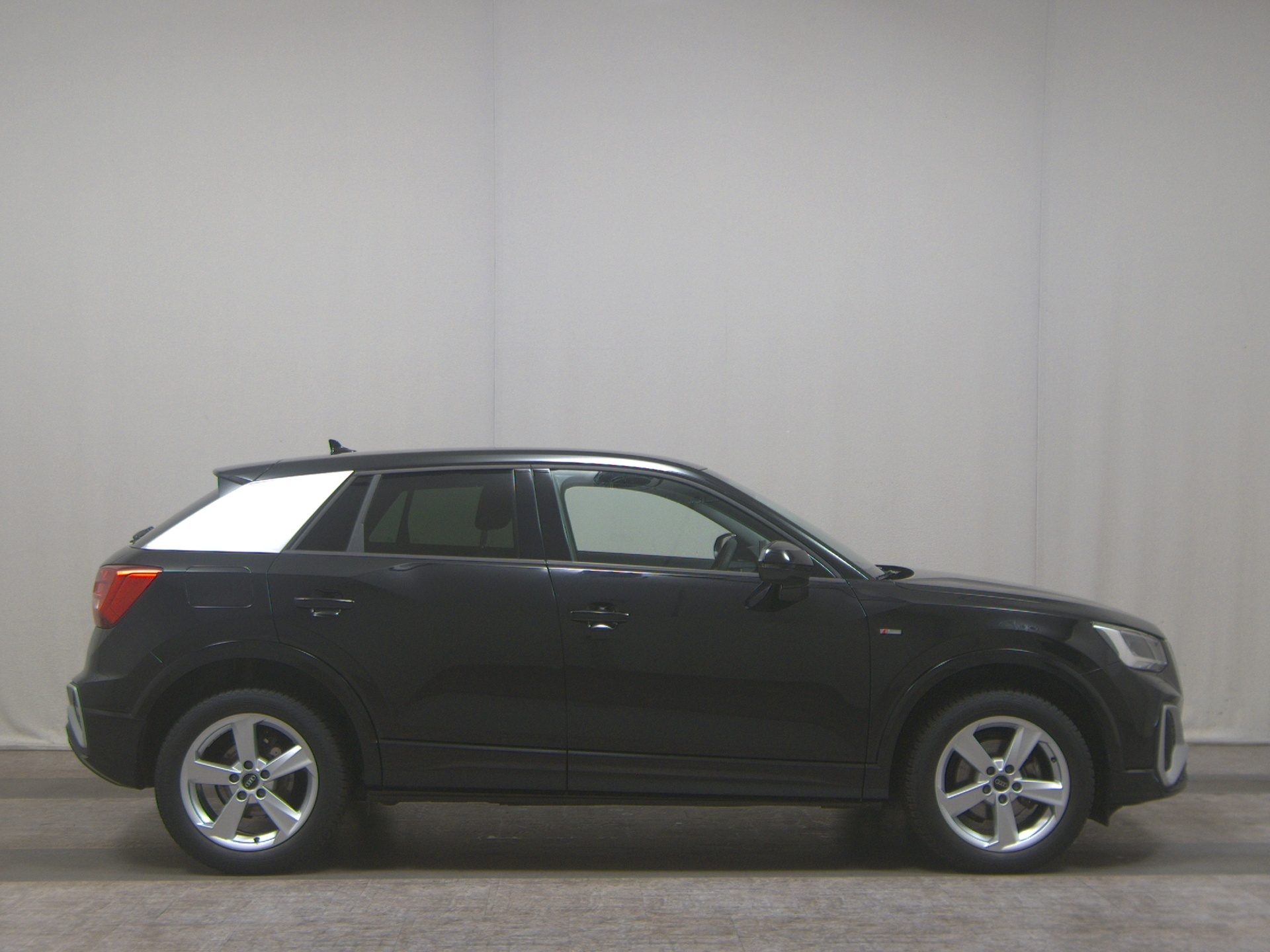 Audi Q2 30 TFSI S-Line Navi LED vc PDC SHZ