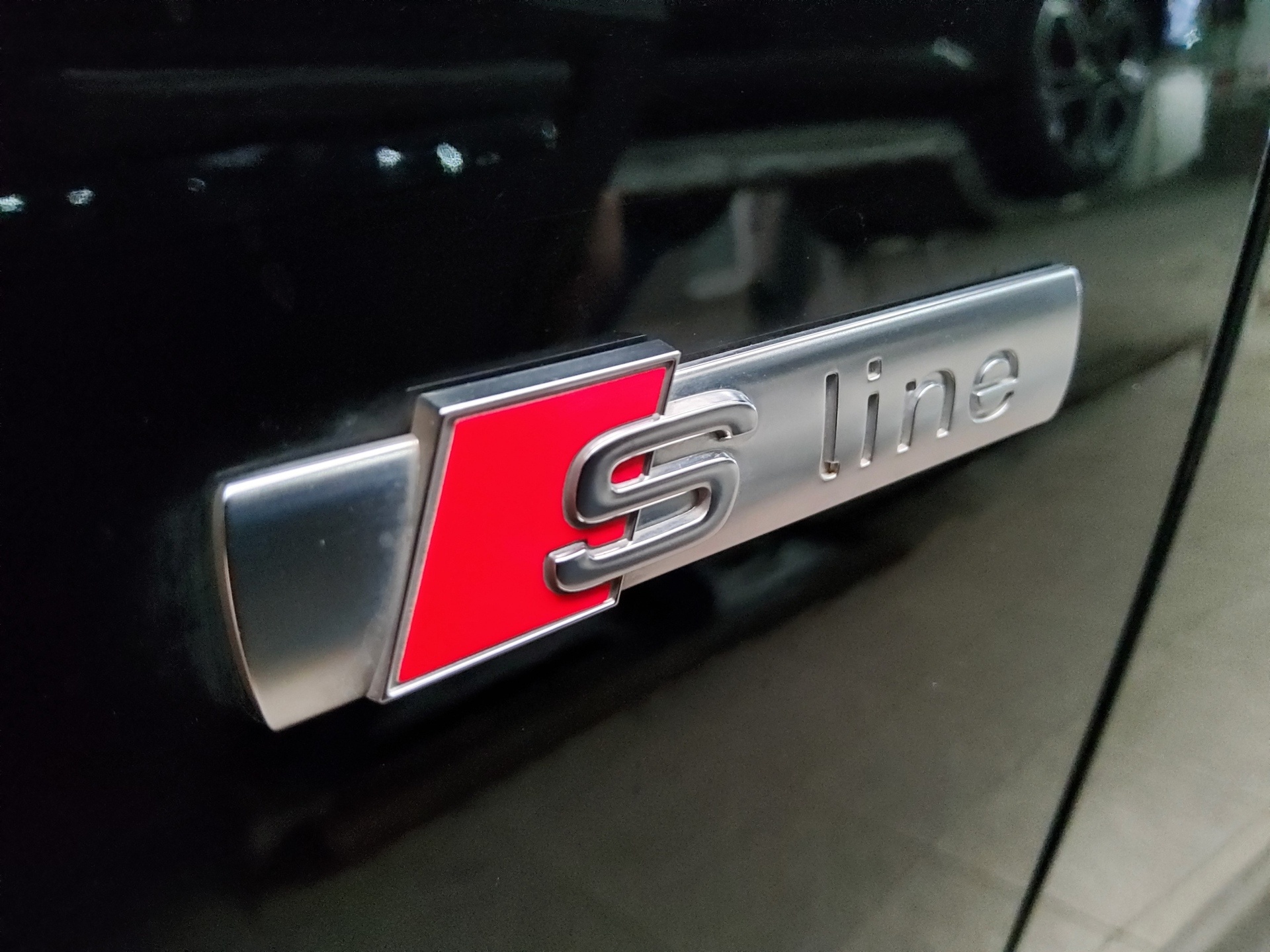 Audi Q2 30 TFSI S-Line Navi LED vc PDC SHZ 12