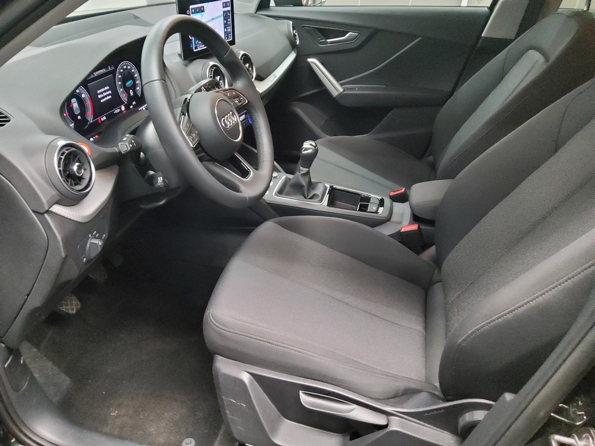 Audi Q2 30 TFSI S-Line Navi LED vc PDC SHZ 9