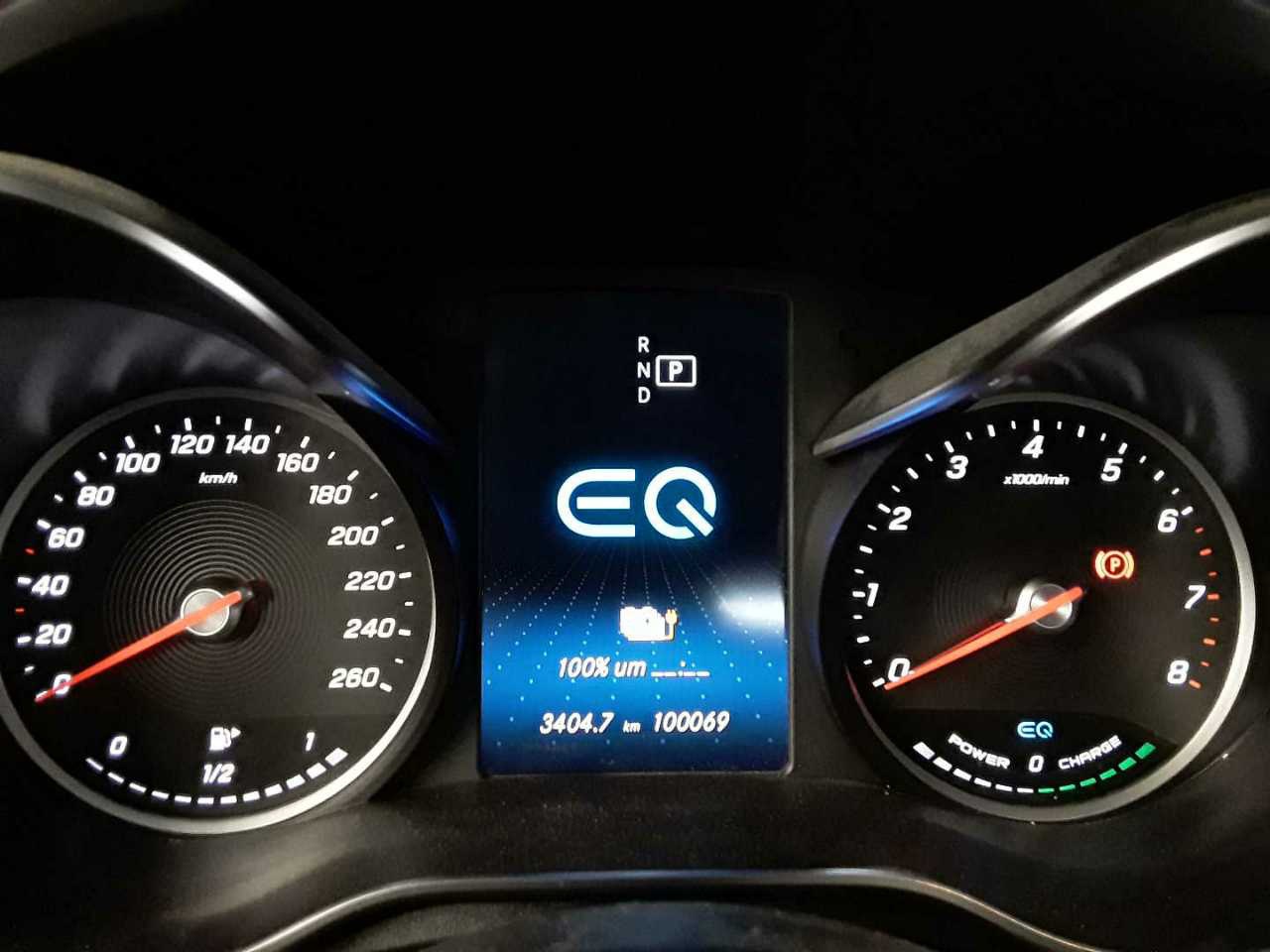 Mercedes-Benz GLC 300 e 4M RFK 9