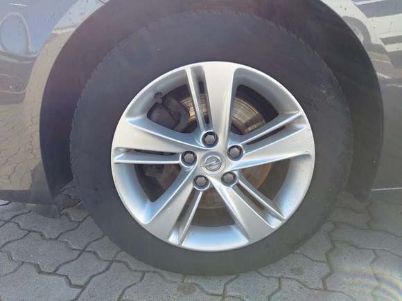 Opel Insignia ST 1.5 D Business Ed. NAVI SHZ RFK LED ACC 12