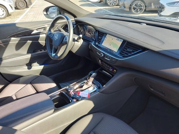 Opel Insignia ST 1.5 D Business Ed. NAVI SHZ RFK LED ACC 6