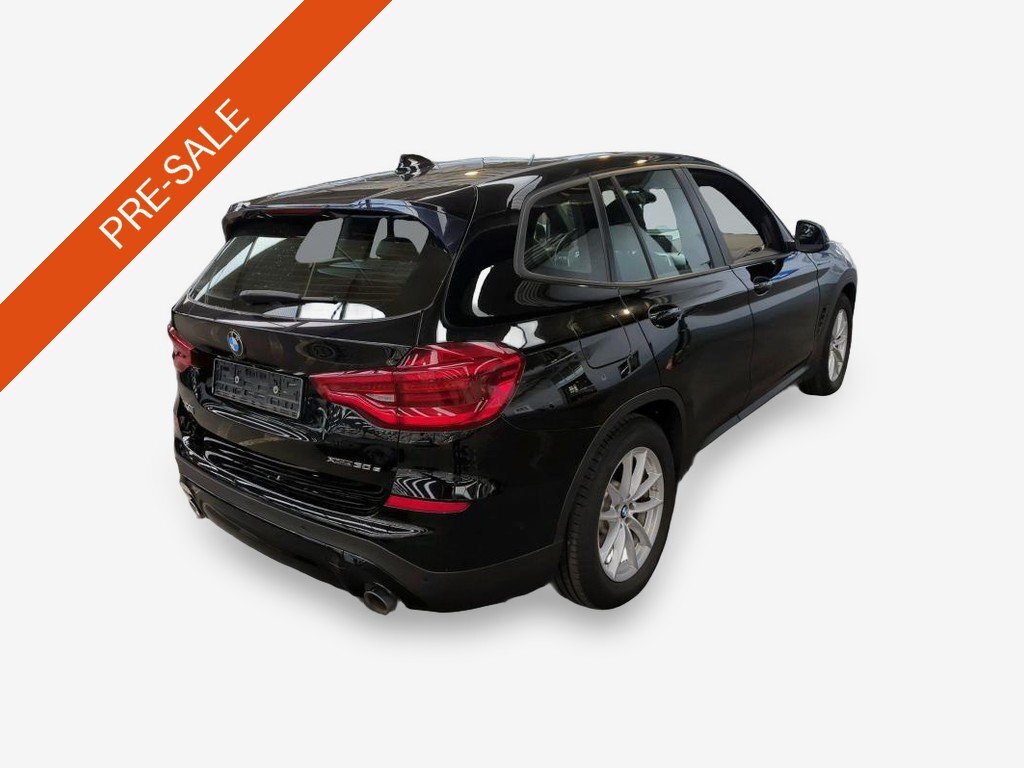 BMW X3 xDrive30e Advantage Pano AHk H/K 4