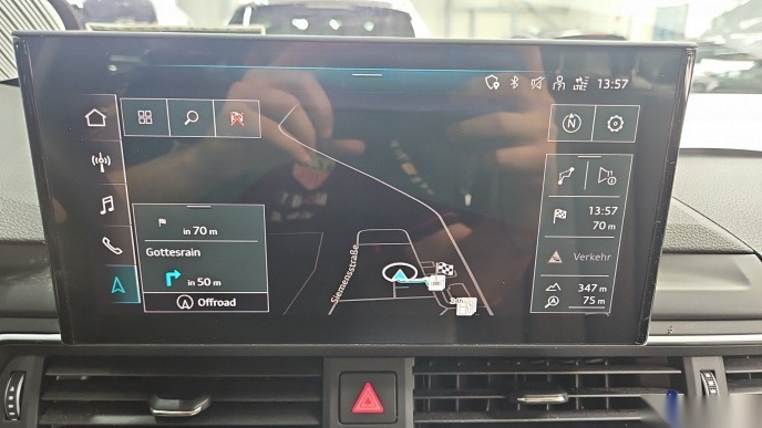 Audi A4 Avant 40 TDI advanced Leder Navi Sound Shz RFK 9