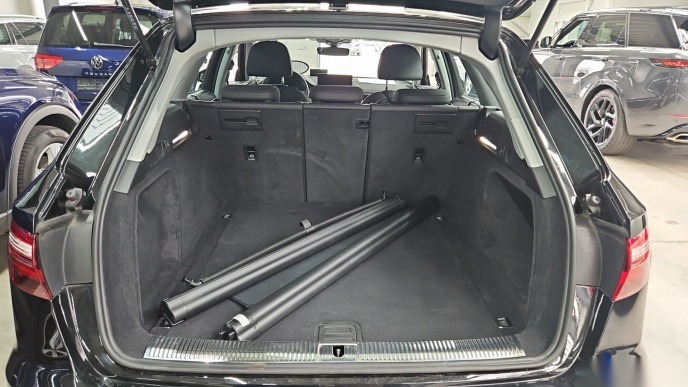 Audi A4 Avant 40 TDI advanced Leder Navi Sound Shz RFK 12