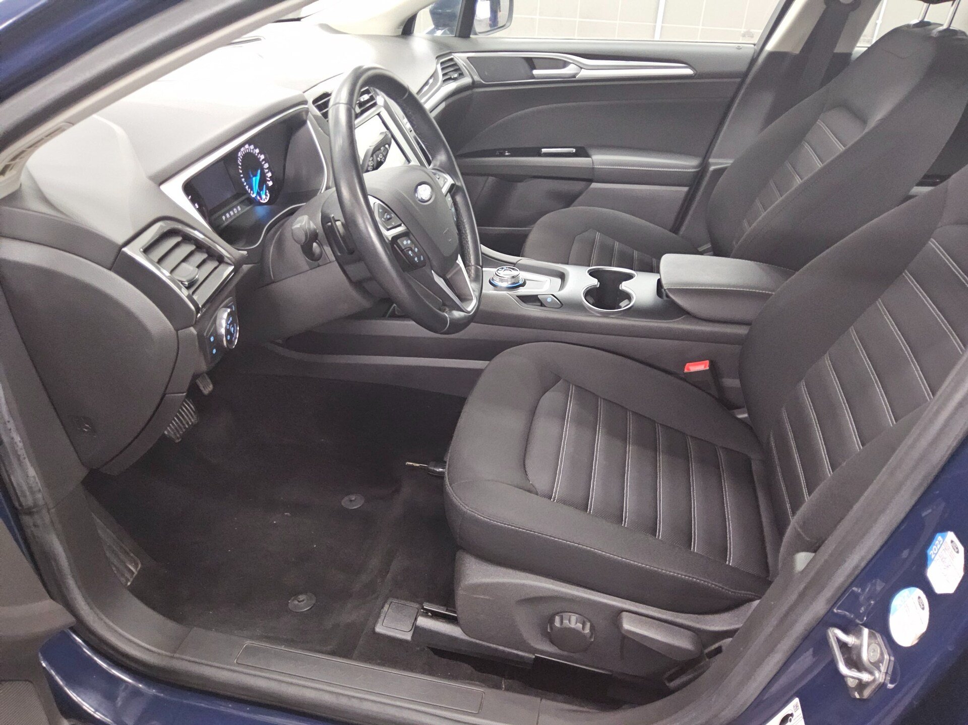 Ford Mondeo 2.0 EB Business Navi AHK PDC SHZ 8