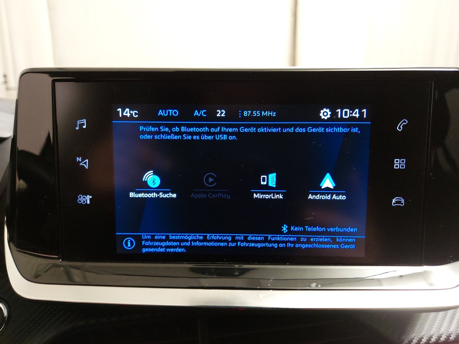 Peugeot 208 1.2 PureTech T-Leder LED PDC 18