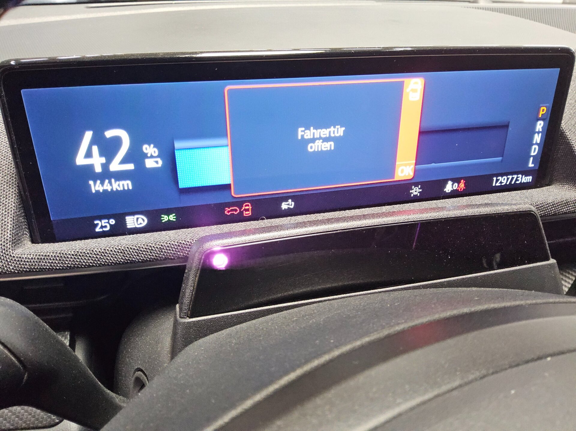 Ford Mustang Mach-E AWD Navi LED Leder RfK 360° ACC 10